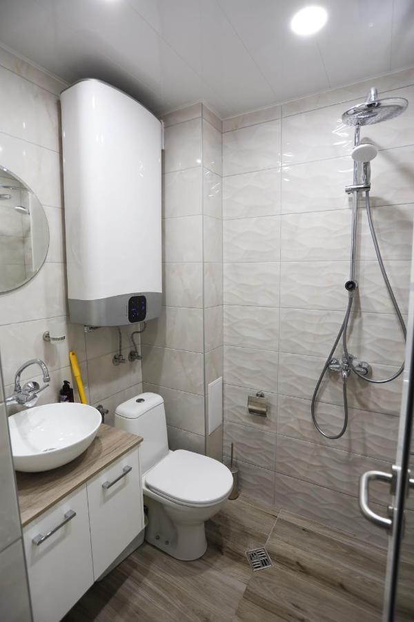 White Central Apartment Warna Zewnętrze zdjęcie